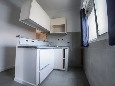 Casa 6 ambientes con 1 baño