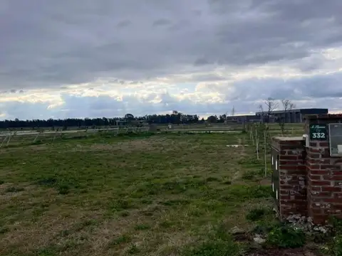 LOTES SAINT THOMAS CHICO, BIEN UBICADOS.