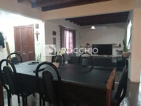 Depto Tipo Casa en Venta en Villa Ballester, USD 67.000