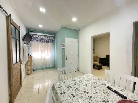 Depto Tipo Casa en Venta de 5 ambientes