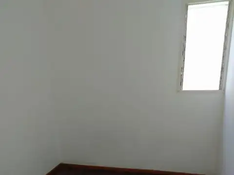 SEMIPISO en venta DOS DORMITORIOS - Catamarca 2500