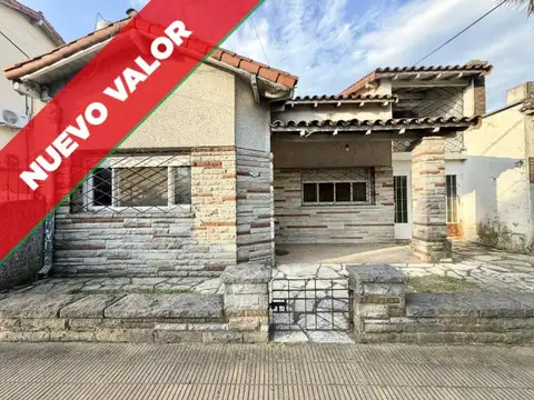 Chalet 4 ambientes en excelente ubicación.