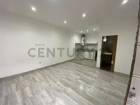   Monoambiente a Estrenar con Patio Privado de 42 m² en Valentín Alsina