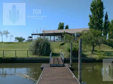 Terreno en Venta de 903,0 m2