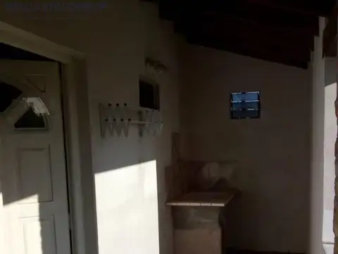 Depto Tipo Casa 2 ambientes con 1 baño