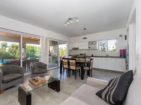 Casa en Venta de 3 dormitorios