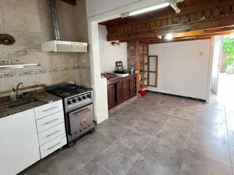 Depto Tipo Casa en Alquiler al Noreste