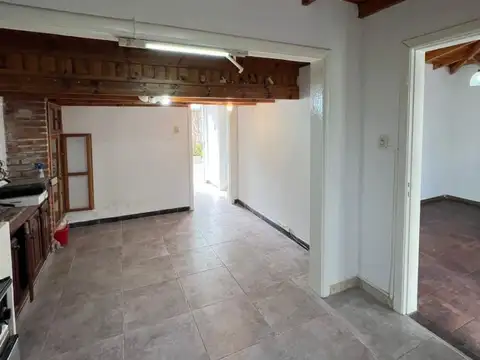 Depto Tipo Casa 3 ambientes con 1 baño