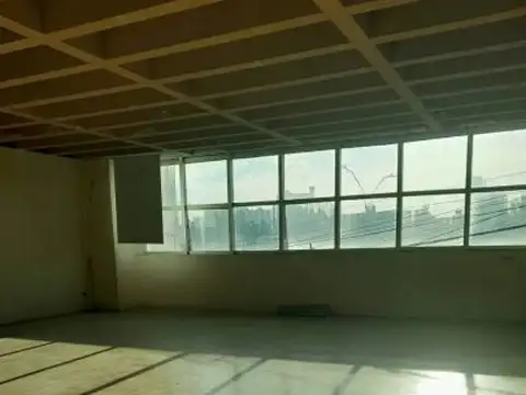 Local en Alquiler en Arroyito, $ 3.900.000