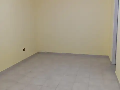Departamento en Alquiler en Presidencia Roque Saenz Peña, $ 380.000