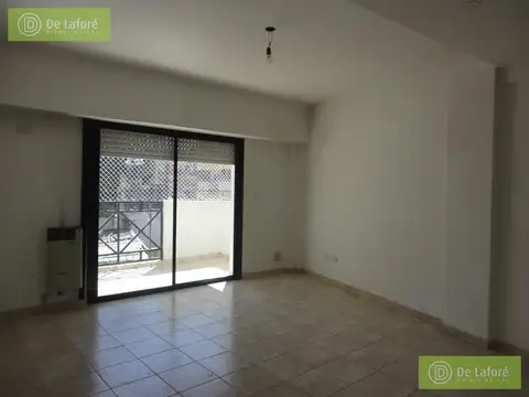 Departamento en Alquiler con 1 cochera