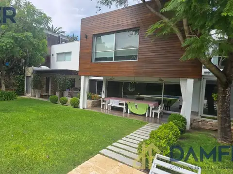 Dr. Illia 415 al 400