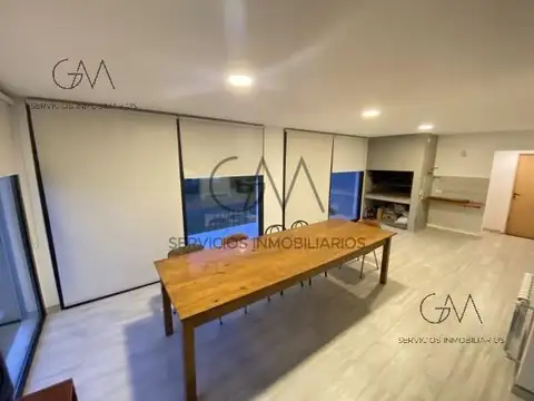 Casa 4 ambientes con 3 baños