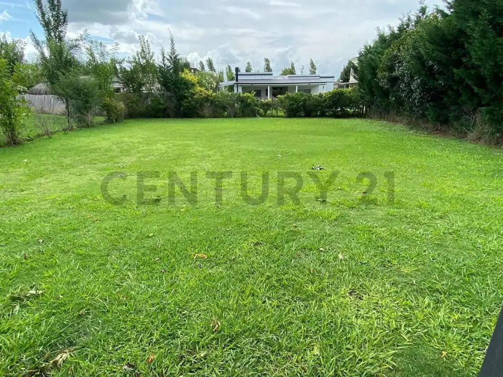 santa guadalupe , 0° piso - 4 dormitorios con cochera