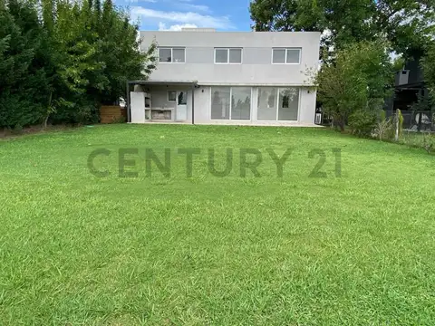 DESTACADA CASA EN SANTA GUADALUPE - Foto 0