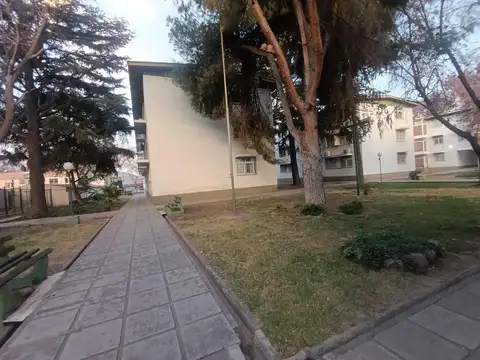 Departamento en Alquiler en Cuarta Sección, $ 600.000