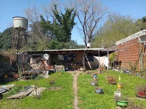 Terreno de 10 x 40m en Merlo