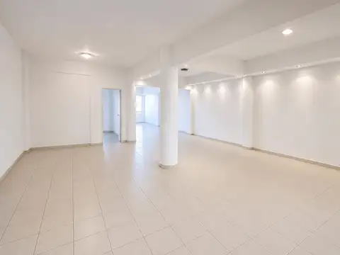 Local en Alquiler en Ramos Mejía, $ 5.000.000