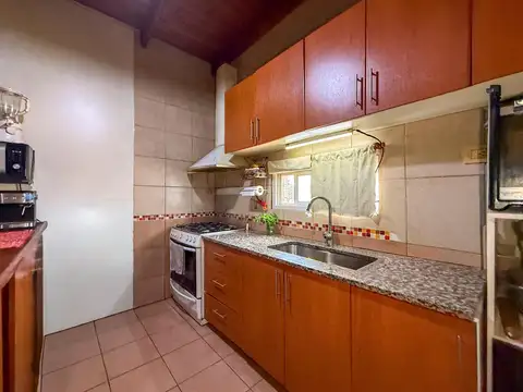 Depto Tipo Casa en Venta 26 años