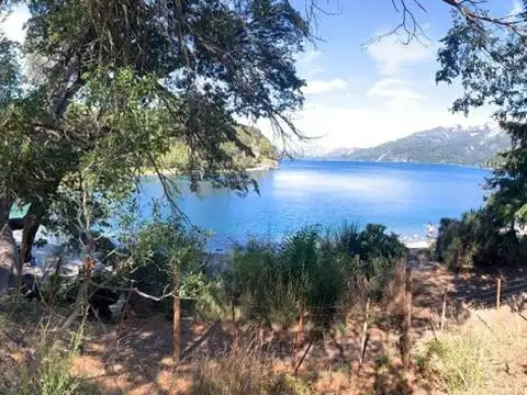 Unicos 3 lotes con Costa de Lago Moreno ideal residencial turistico/gastronomico sobre CircuitoChico