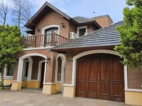 Casa en Venta de 4 dormitorios