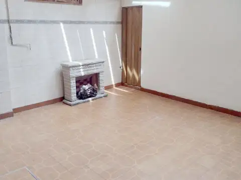 Depto Tipo Casa en Venta de 4 ambientes
