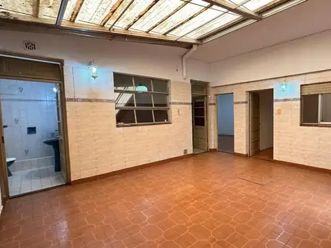 Depto Tipo Casa en Venta al Suroeste