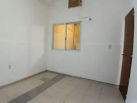 Depto Tipo Casa en Alquiler de 3 ambientes