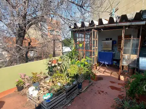 Depto Tipo Casa en Venta 60 años