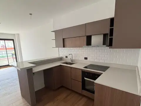 EXCELENTE 2 AMB 56m2tot "A ESTRENAR" 5° PISO AL FRENTE BALCON LUMINOSO