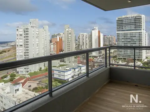Departamento en venta A ESTRENAR,  próximo al mar y la Peninsula. Punta del Este.