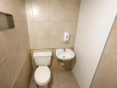 Local en Alquiler en Recoleta, $ 3.700.000