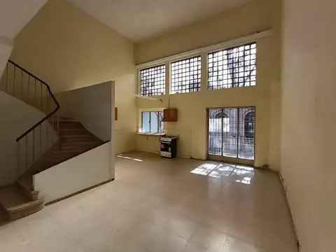 Departamento de 3 habitaciones en ciudad