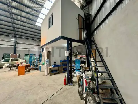 Galpon en Venta en Villa Urquiza, USD 150.000