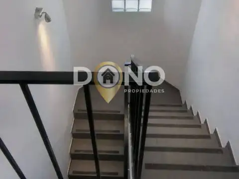 Galpon en Venta en Bernal Oeste, USD 205.000