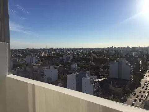 DEPARTAMENTO - ALQUILER - COLEGIALES - 3 AMB C/BALCÓN