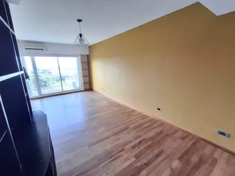 Departamento en alquiler a metros de bv. oroño y el río, rivadavia al 2200