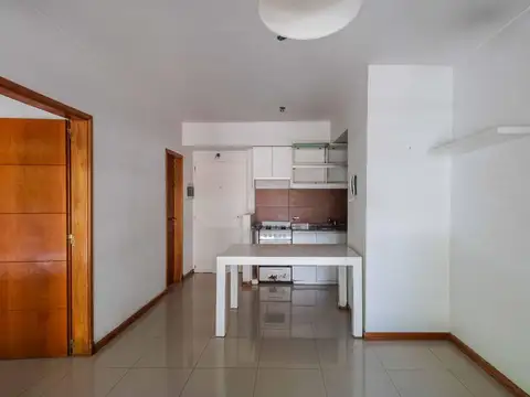 1 dormitorio en venta en Caballito. Plaza Irlanda. Edificio de 10 años. Cochera.