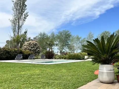 Casa en Venta en Piñero, USD 220.000