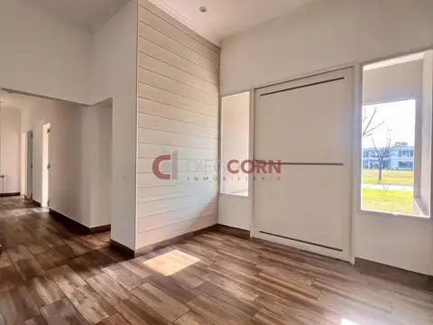 Casa en Alquiler de 3 dormitorios