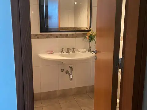 Departamento 3 ambientes con 3 baños