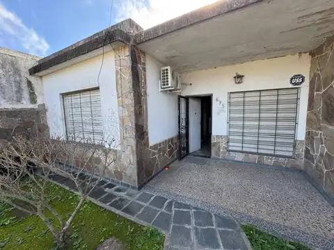 VENTA CASA 3 AMB  FLORENCIO VARELA APTO CREDITO