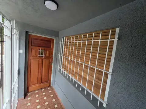 Casa en Venta en Turdera, USD 95.000