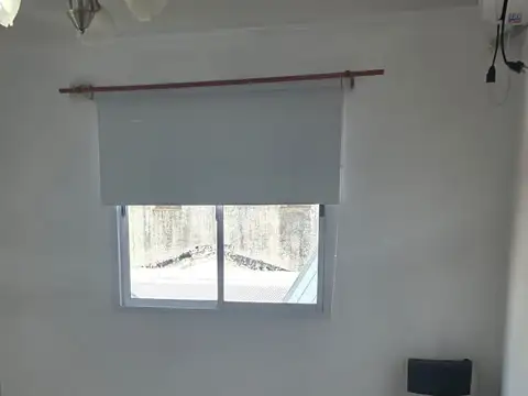 Departamento en Alquiler en Bernal Oeste, $ 720.000