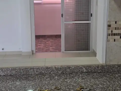 general alvarez 400, Piso 1