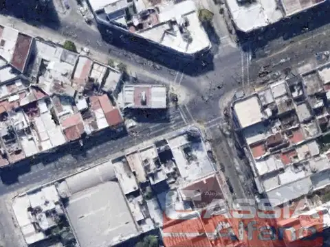 Local en Alquiler en Piñeyro, $ 2.800.000