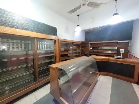 LOCAL COMERCIAL DOS PLANTAS EN VENTA