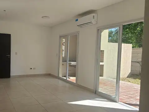 Departamento 3 ambientes en alquiler en Barrio Cerrado El Aljibe, Manzanares, Pilar, GBA Norte