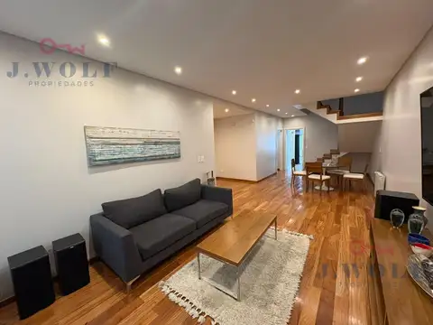 Casa en Venta con 1 cochera