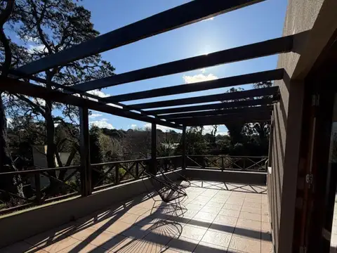 Casa Monoambiente con 2 baños